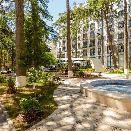 Central Comfort Place Lll Tbilisi Exterior photo