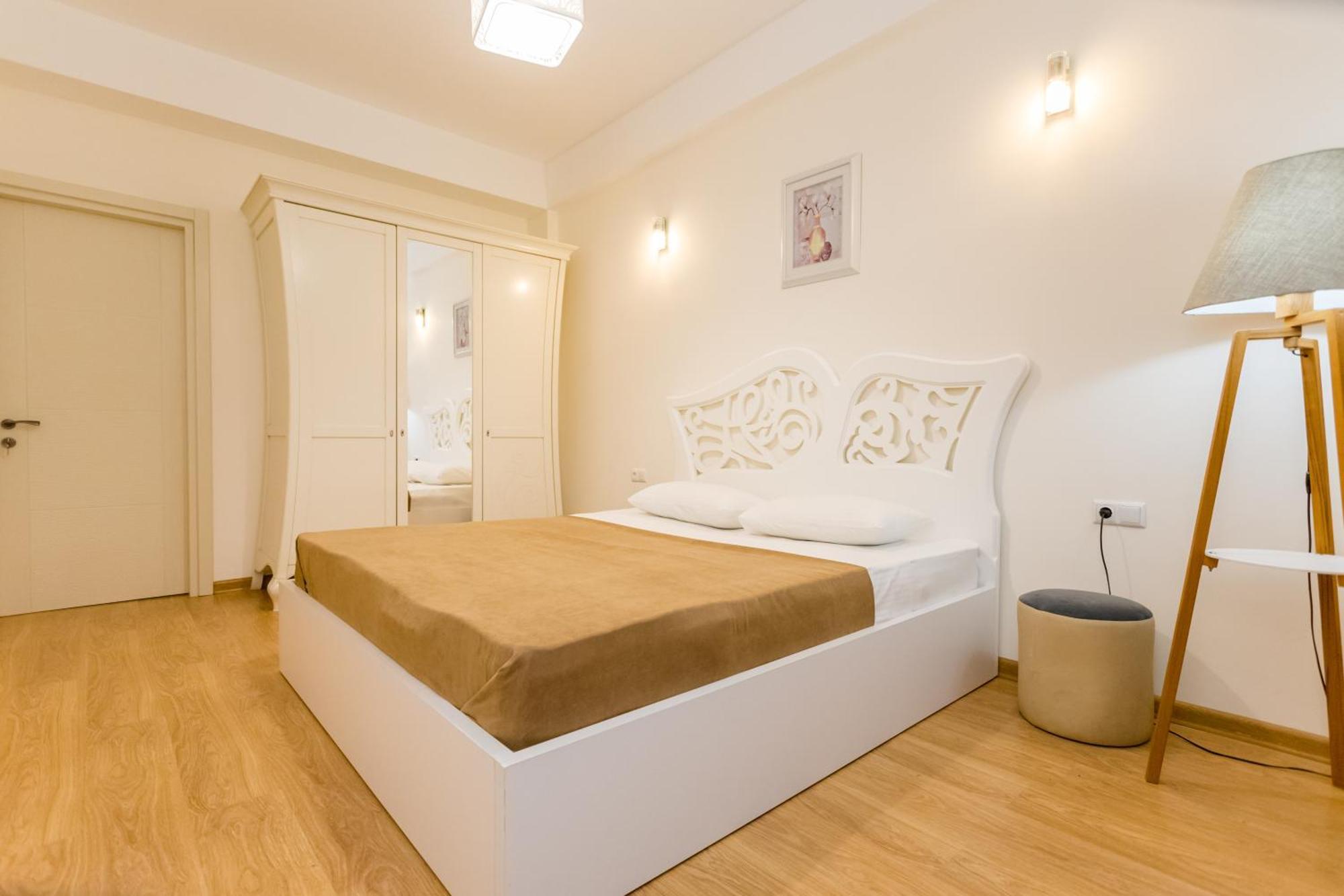 Central Comfort Place Lll Tbilisi Exterior photo