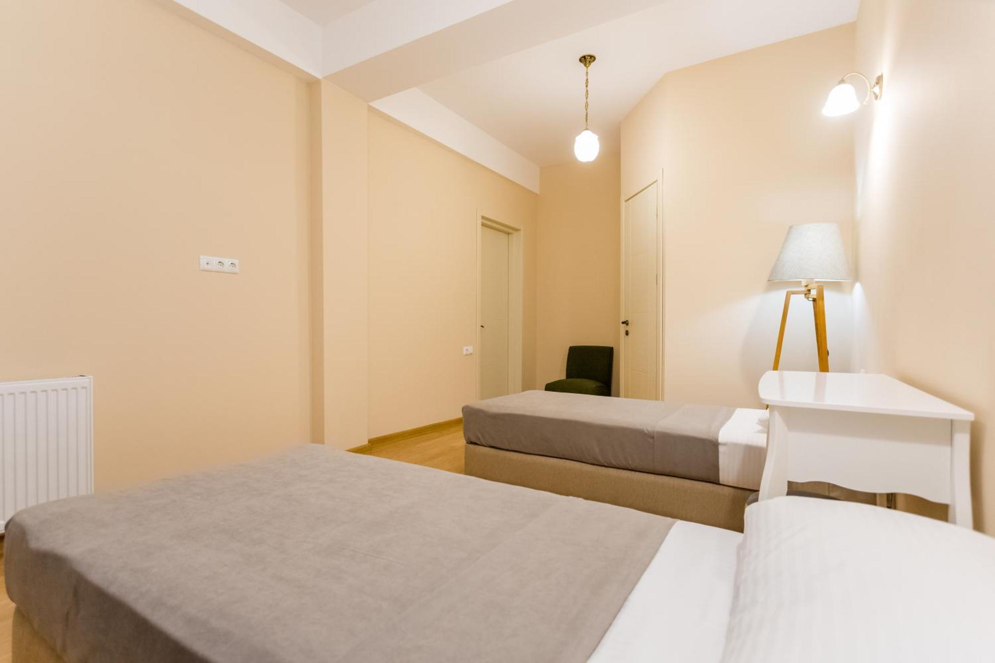 Central Comfort Place Lll Tbilisi Exterior photo